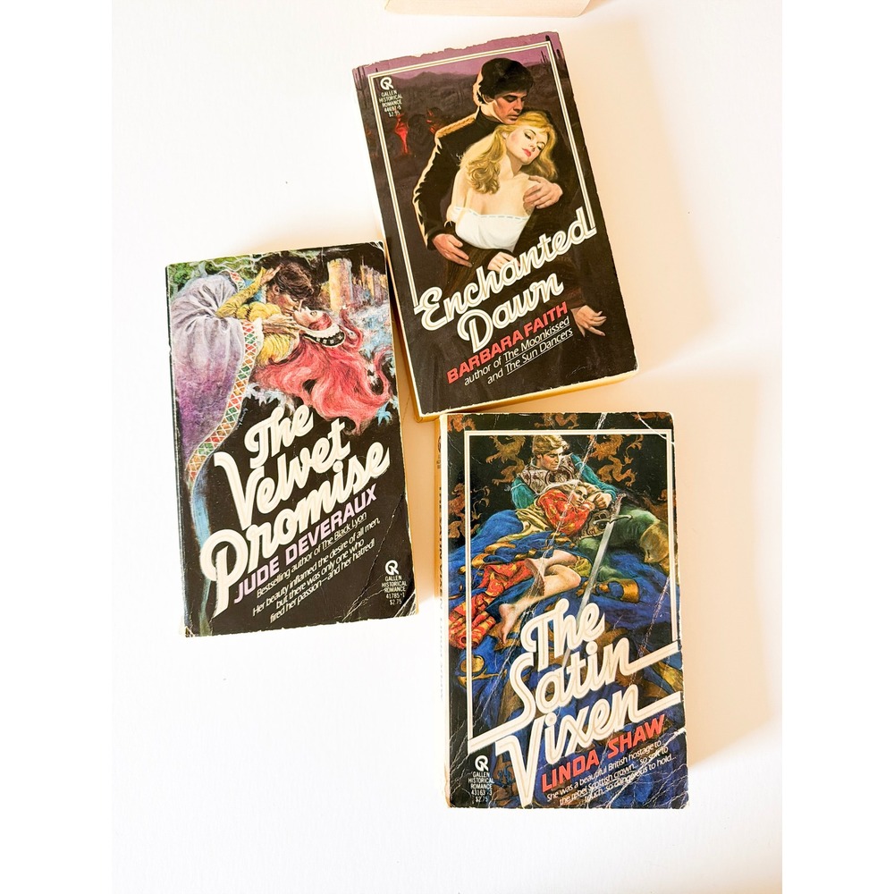 Vintage 1981 Richard Gallen Romance Paperback Book Lot of 3 Jude Deveraux